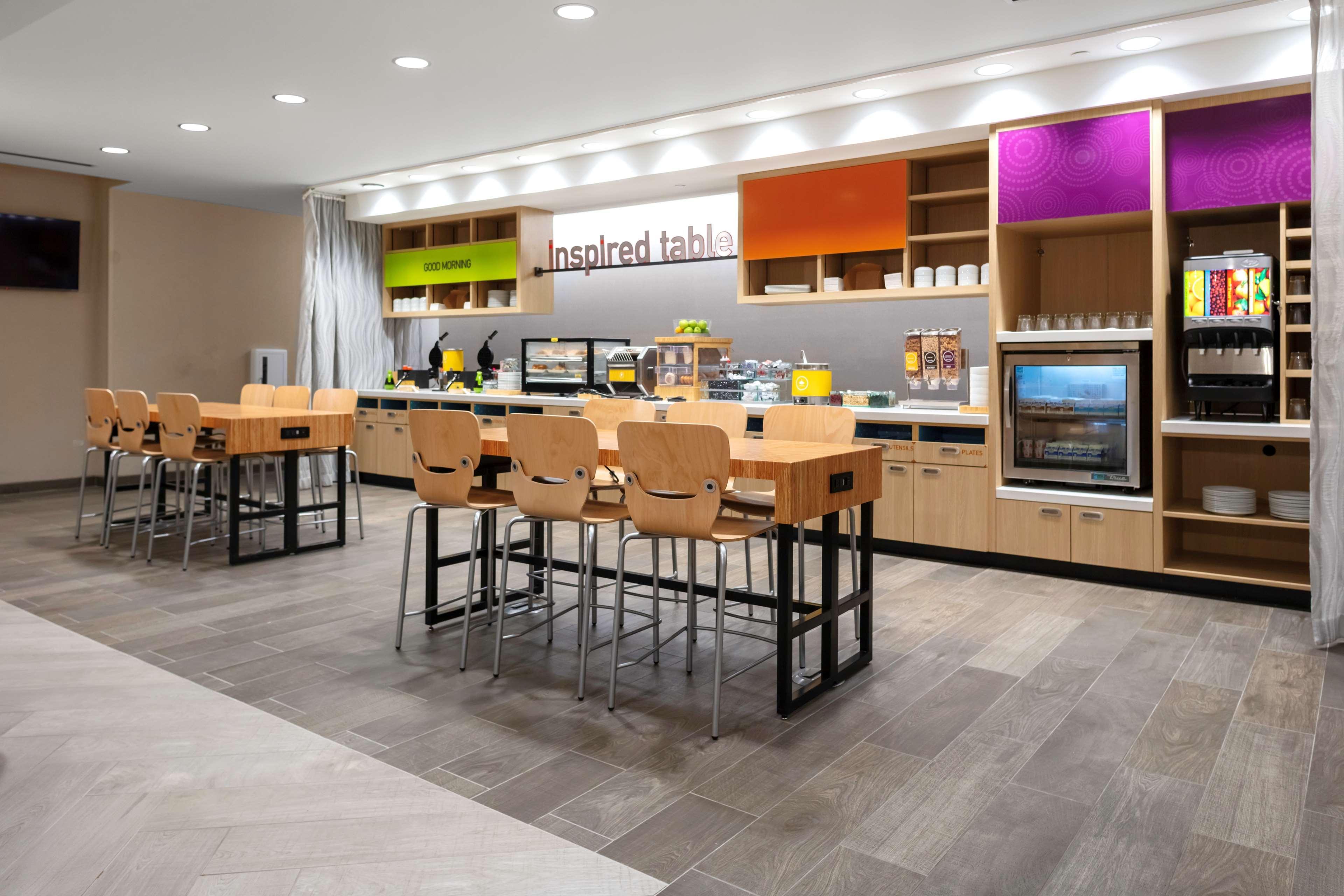 Home2 Suites By Hilton Fort Wayne North Sunnybrook Acres ภายนอก รูปภาพ