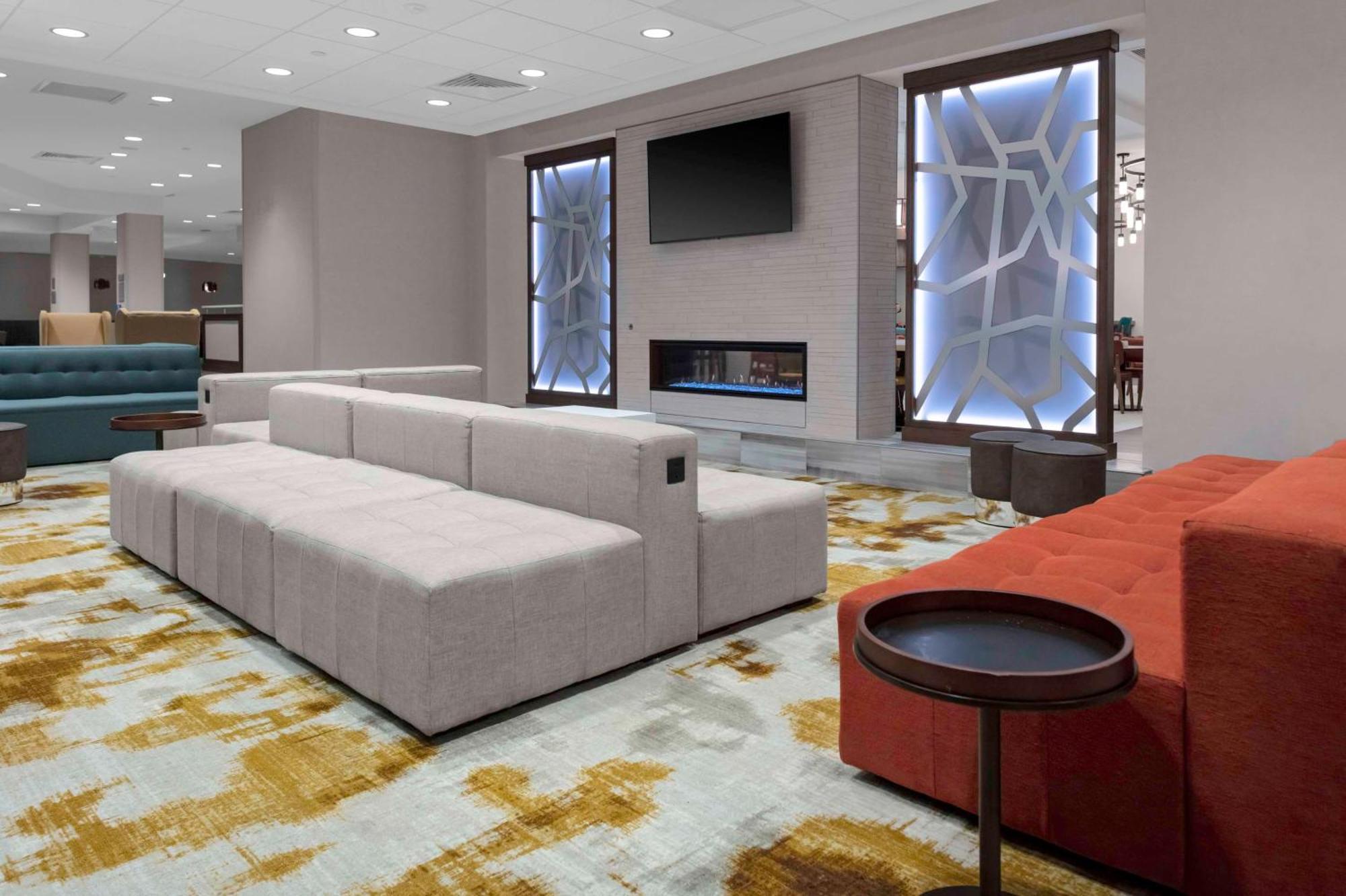 Home2 Suites By Hilton Fort Wayne North Sunnybrook Acres ภายนอก รูปภาพ